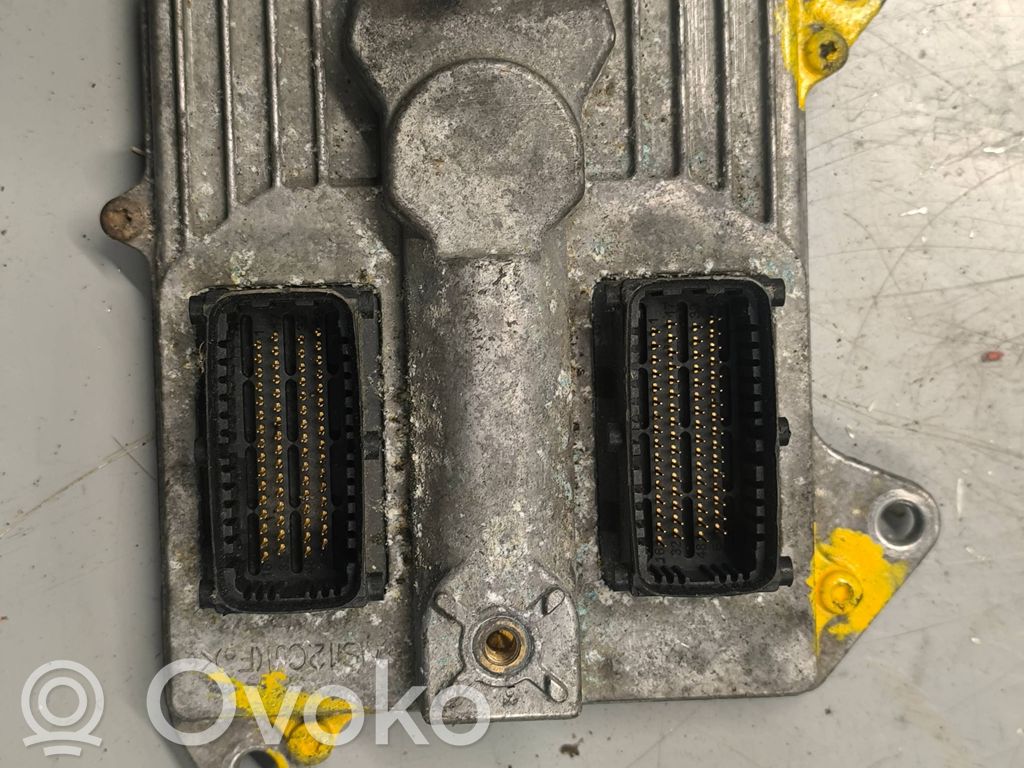 Opel Vectra C Engine control unit/module 