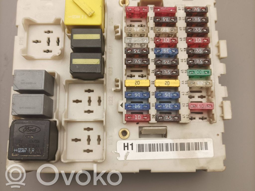 Ford Focus Saugiklių dėžė (komplektas) 