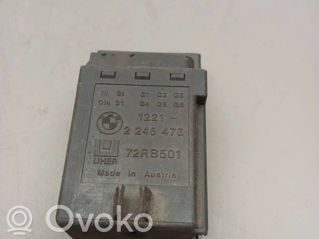 BMW 3 E36 Kvēlsveču relejs 