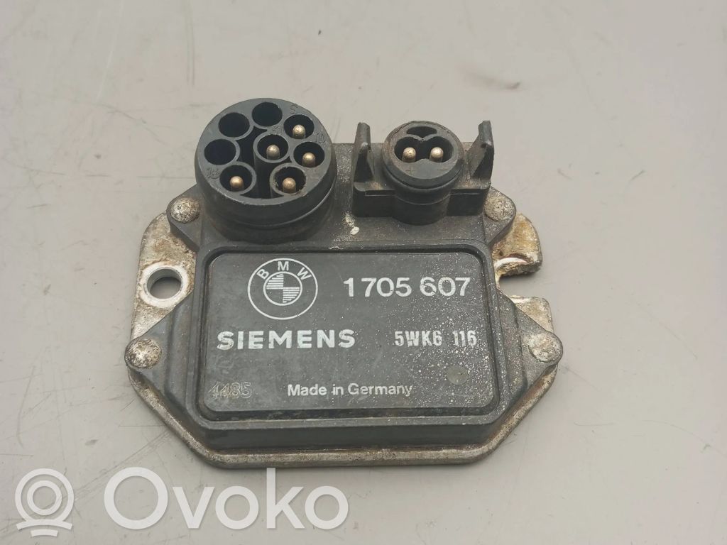 BMW 3 E36 Ignition amplifier control unit 