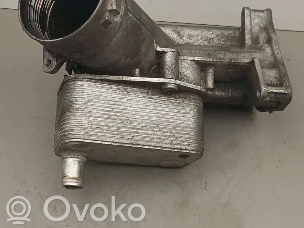 Oil filter mounting bracket   7787072