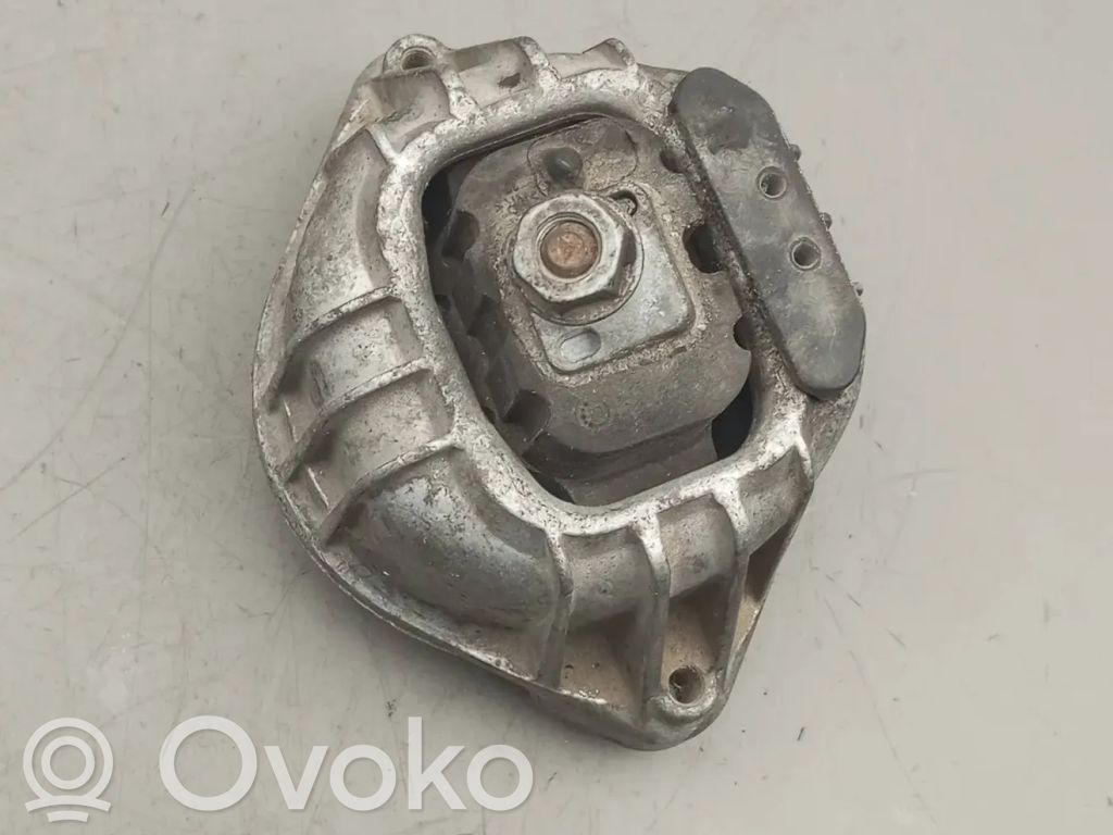 Engine mount bracket   13981112