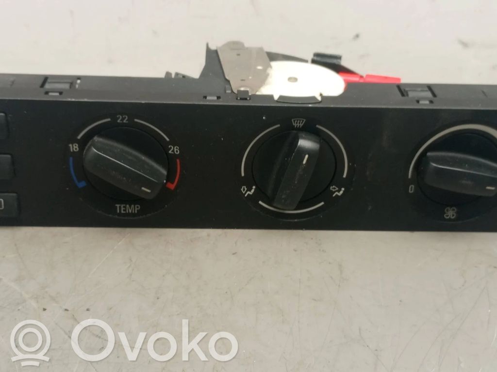 BMW 5 E39 Climate control unit 