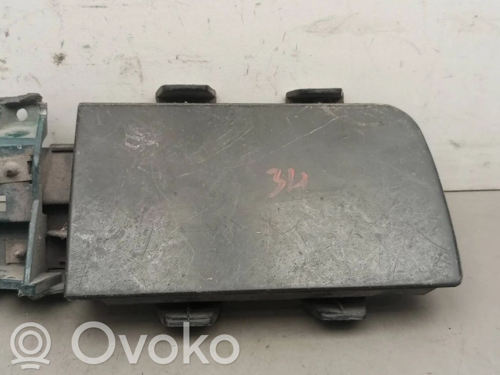 BMW 5 E34 Sumuvalon osa 