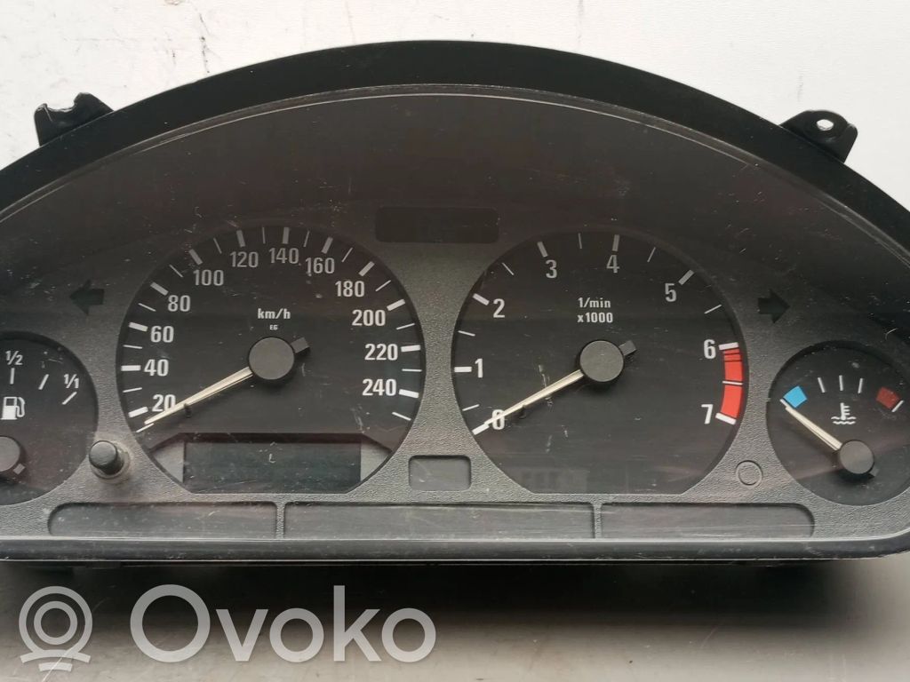 BMW 3 E36 Spidometrs (instrumentu panelī) 
