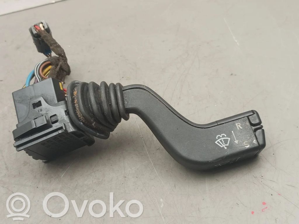 Opel Omega B2 Manetka / Przełącznik kierunkowskazów wycieraczek 