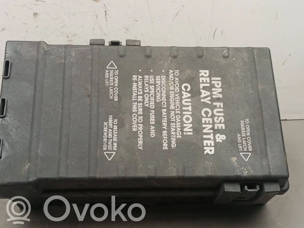 Chrysler Voyager Fuse box set 