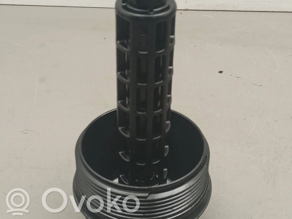 Öljynsuodattimen kansi   6740217339