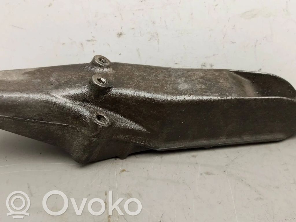 BMW 3 E46 Engine mounting bracket 