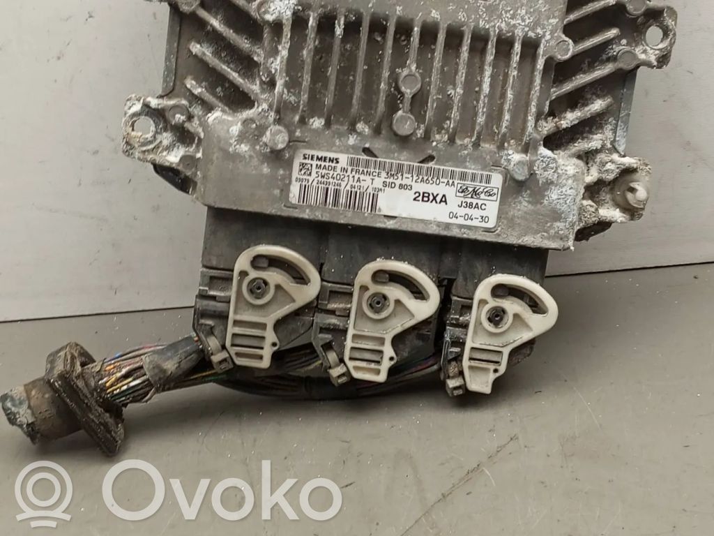 Ford Focus C-MAX Engine control unit/module 