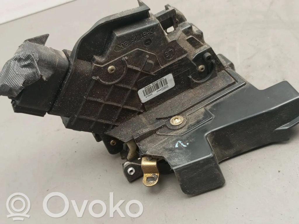 Ford Focus C-MAX Front door lock 