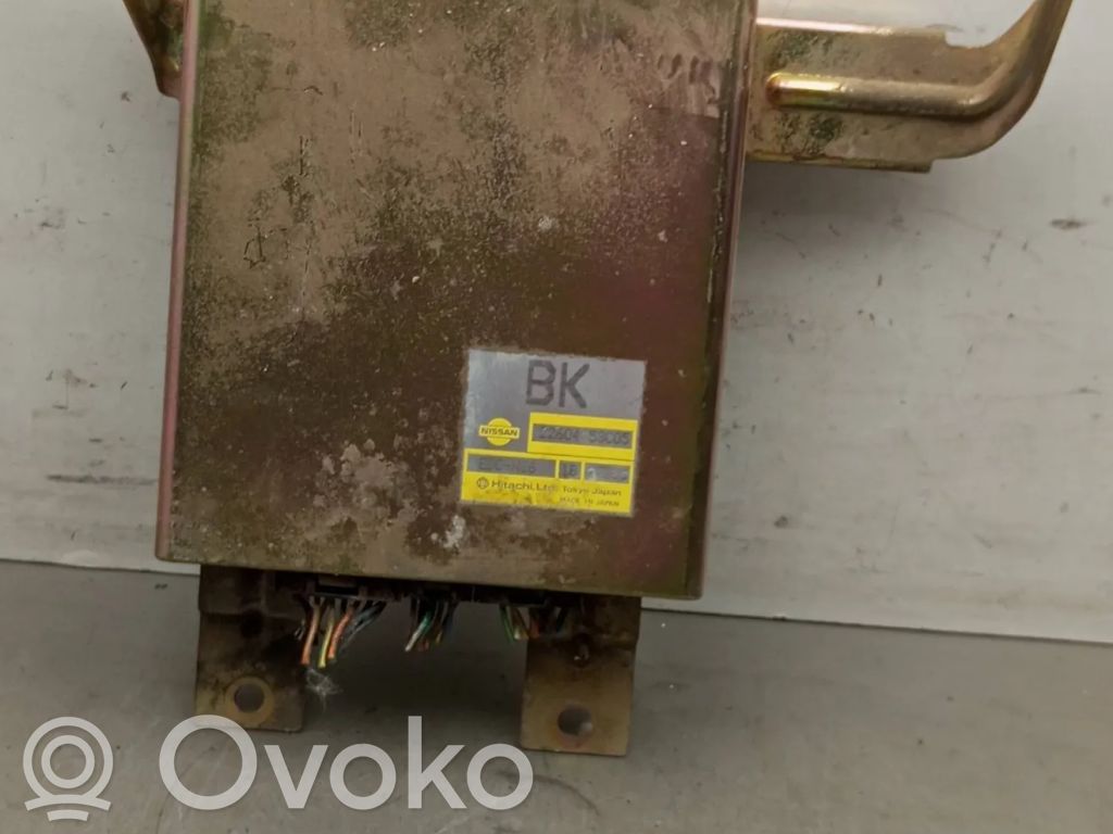 Nissan Sunny Engine control unit/module 