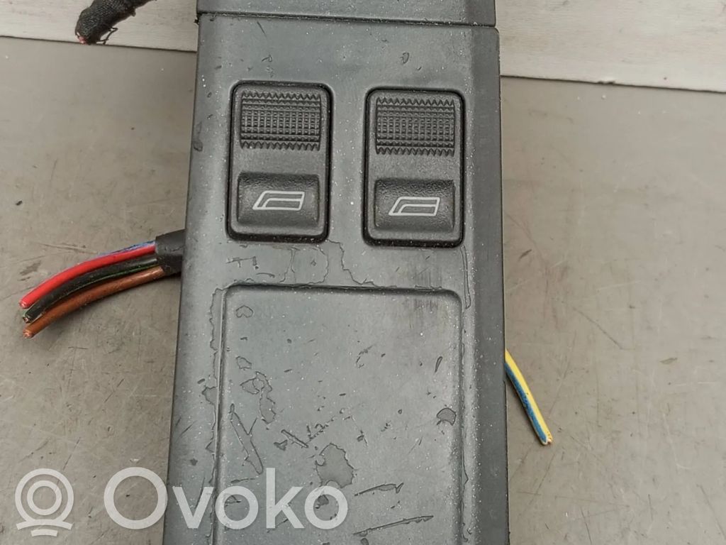 Audi 80 90 S2 B4 Electric window control switch 
