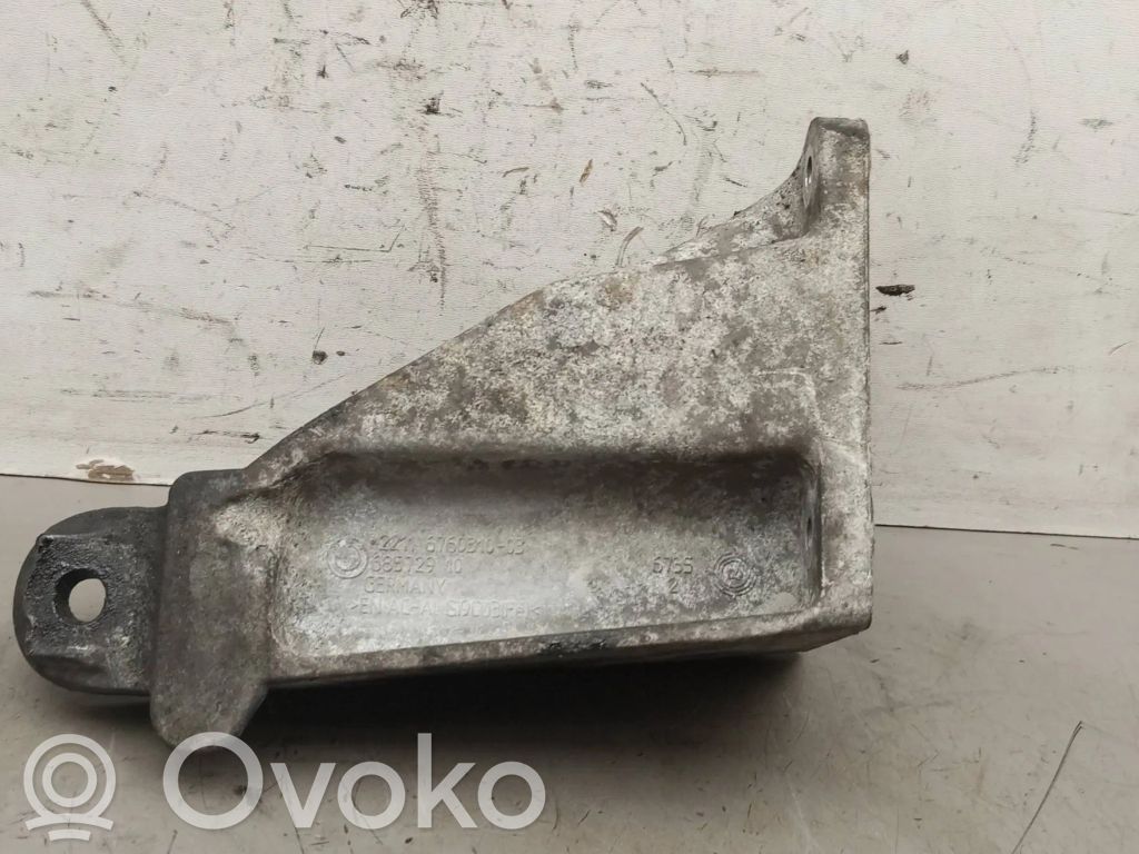 BMW 3 E90 E91 Engine mounting bracket 