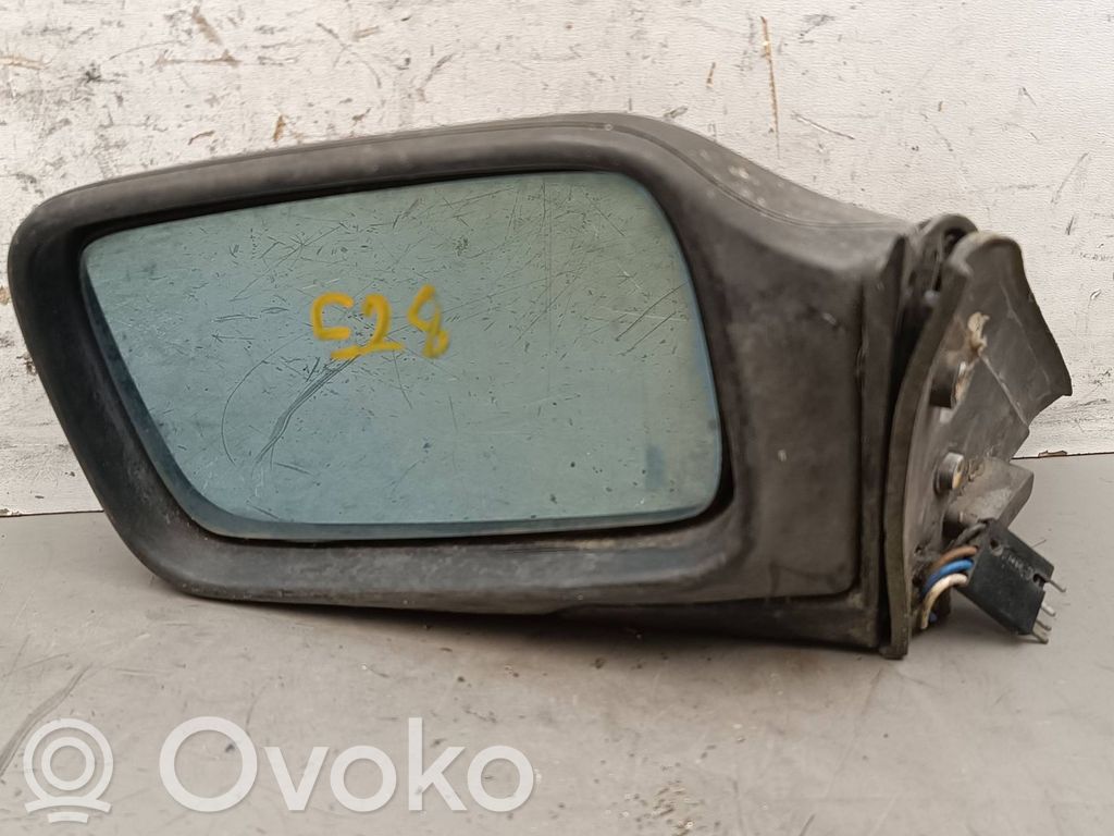 BMW 5 E28 Veidrodėlis (elektra valdomas) 