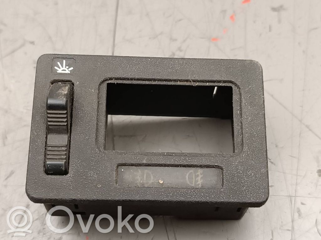 BMW 5 E28 Fog light switch 