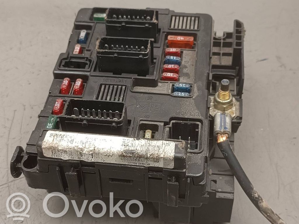 Citroen C5 Fuse module 