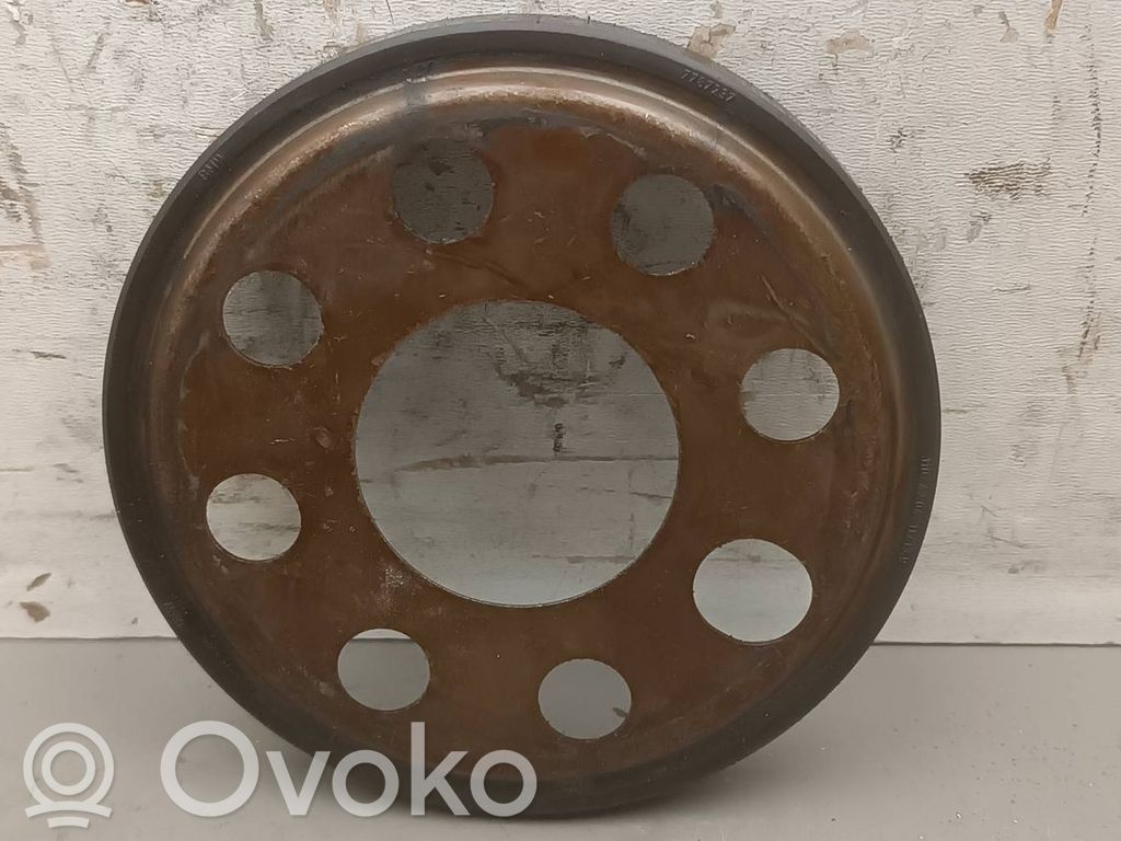 Kampiakselin asentopyörä   7787237,110420411