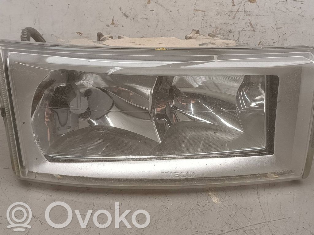 Iveco Daily 3rd gen Phare frontale 