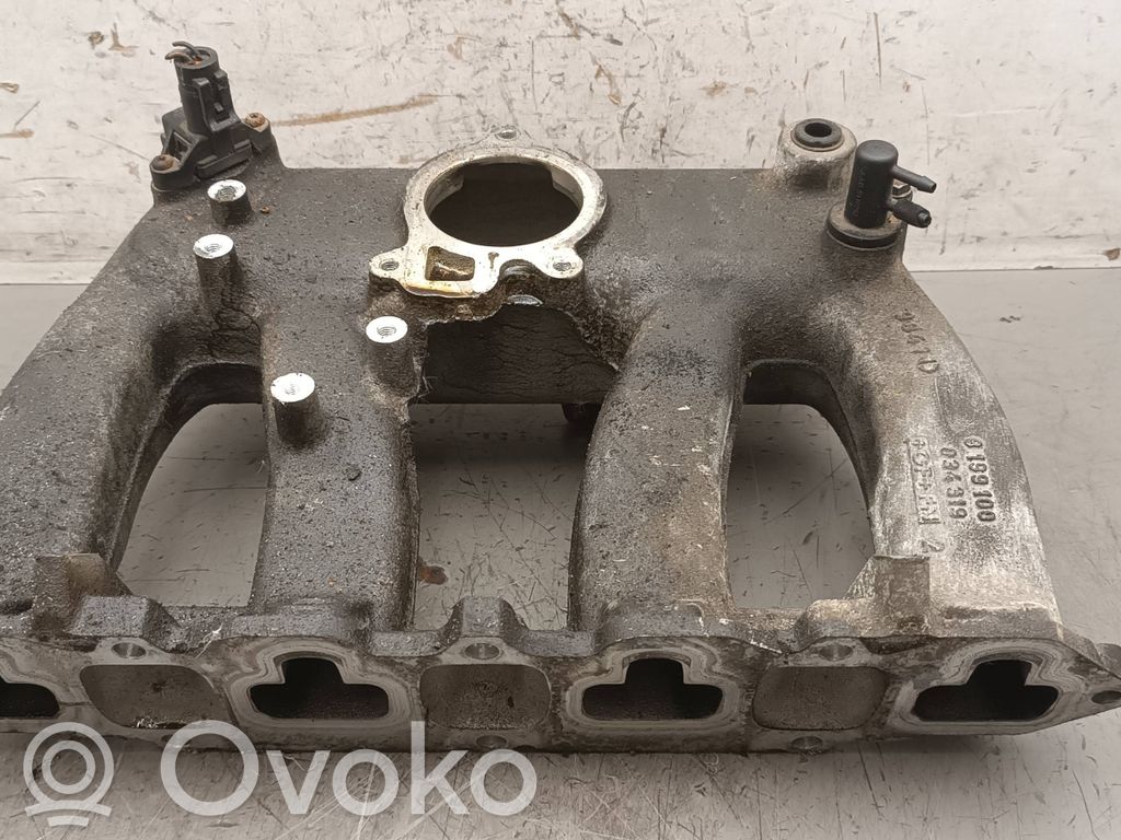 Intake manifold   9199100,9197930