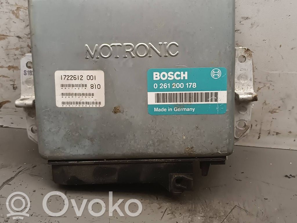 BMW 7 E32 Engine control unit/module 