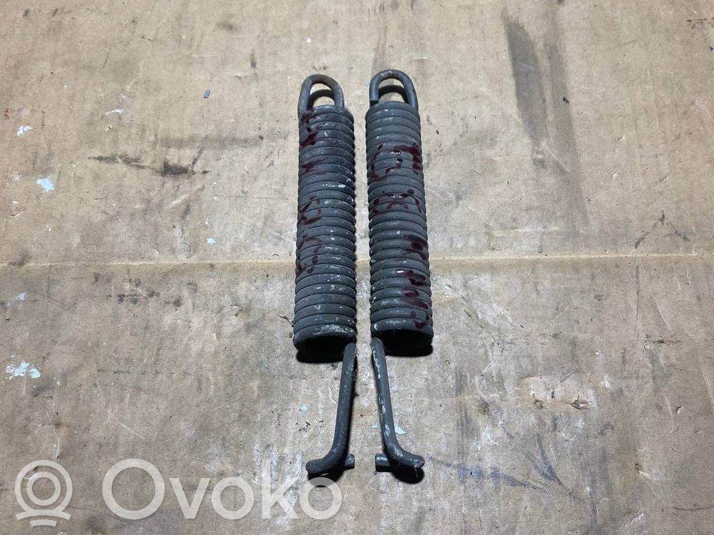 Mercedes-Benz E W124 Front bonnet/hood damper/strut 