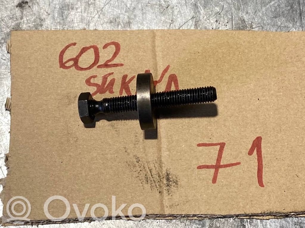 Mercedes-Benz E W124 other engine part 