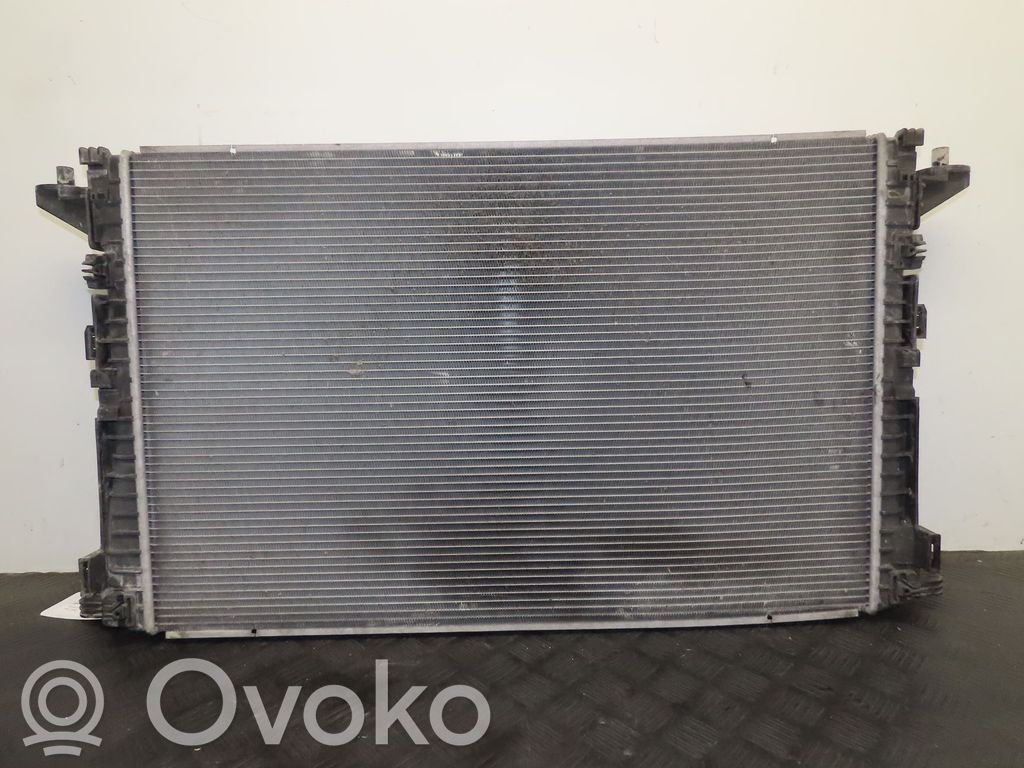 Audi Q7 4M Chłodnica 