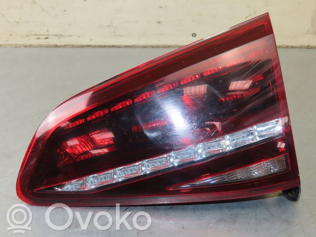 Volkswagen Golf VII Lampă spate în capacul portbagajului 