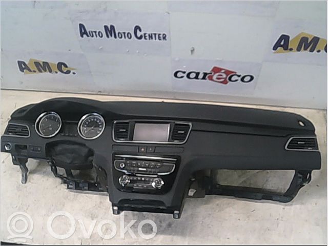 Peugeot 508 Cruscotto 