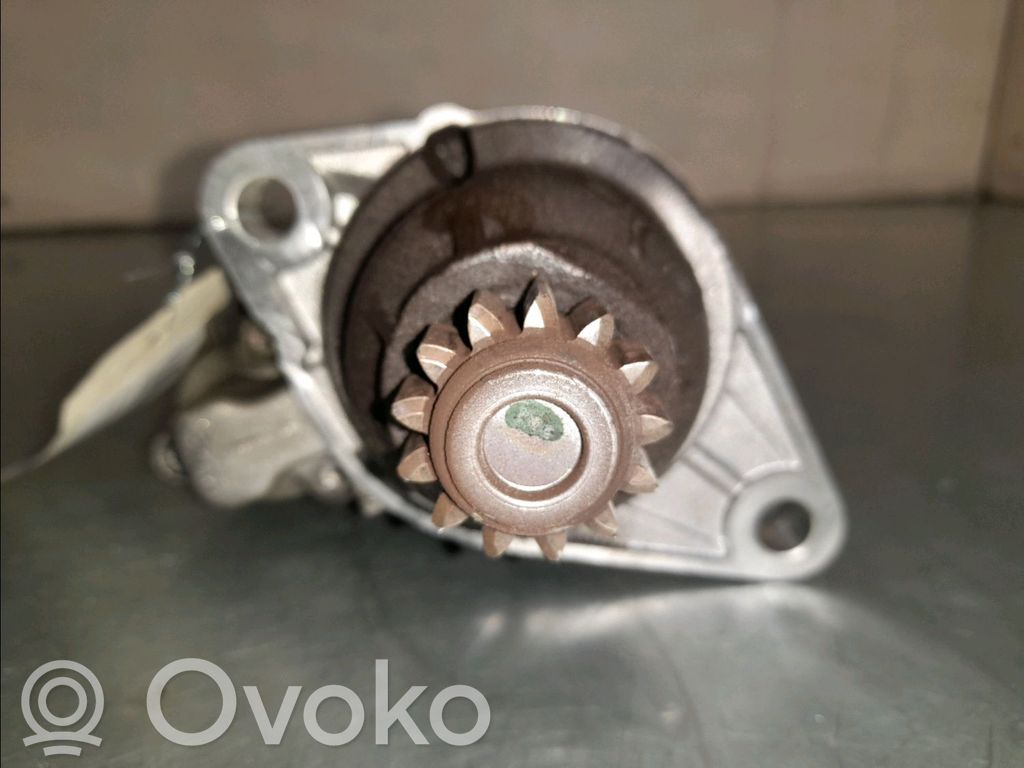 Volkswagen Golf VII Starteris 
