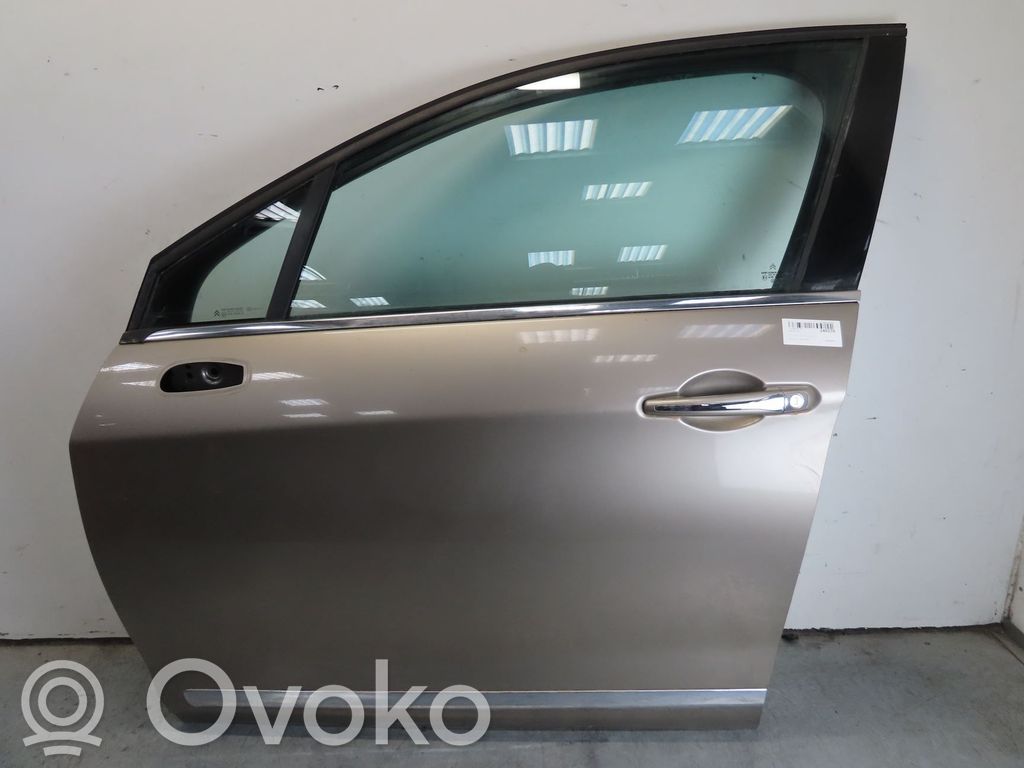 Durvis   9002Y8