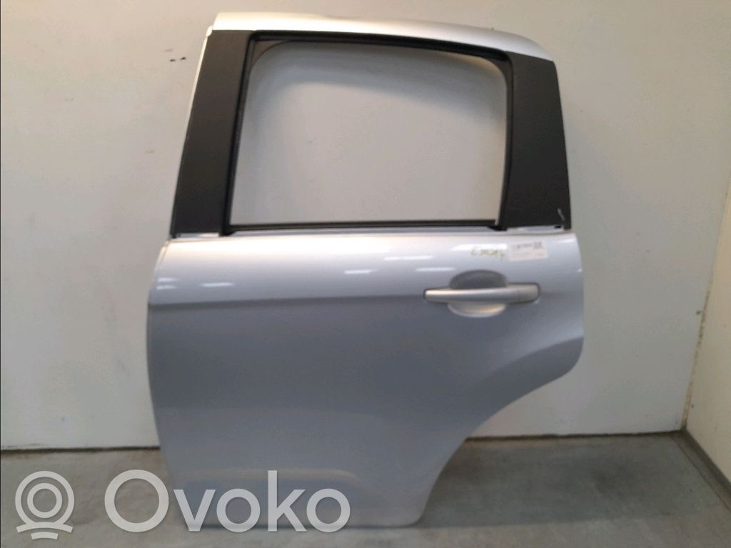 Galinės durys   9002CC