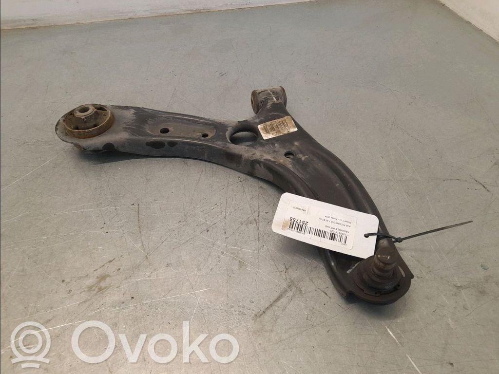 KIA Picanto Front lower control arm/wishbone 