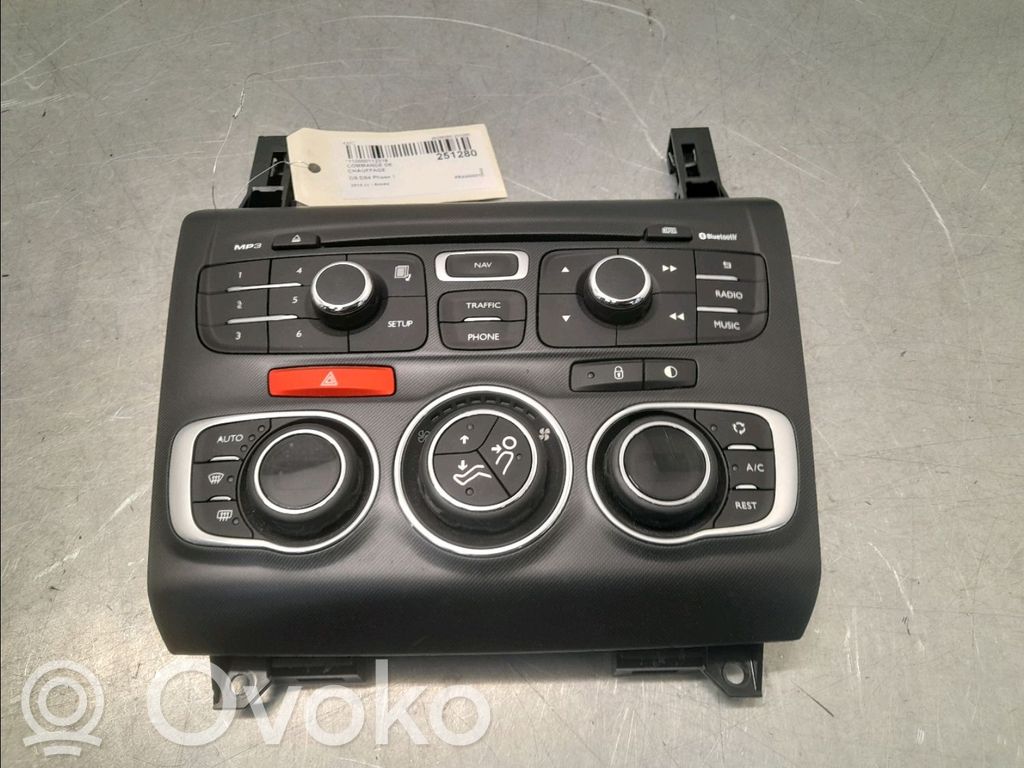 Climate control unit   6452V9