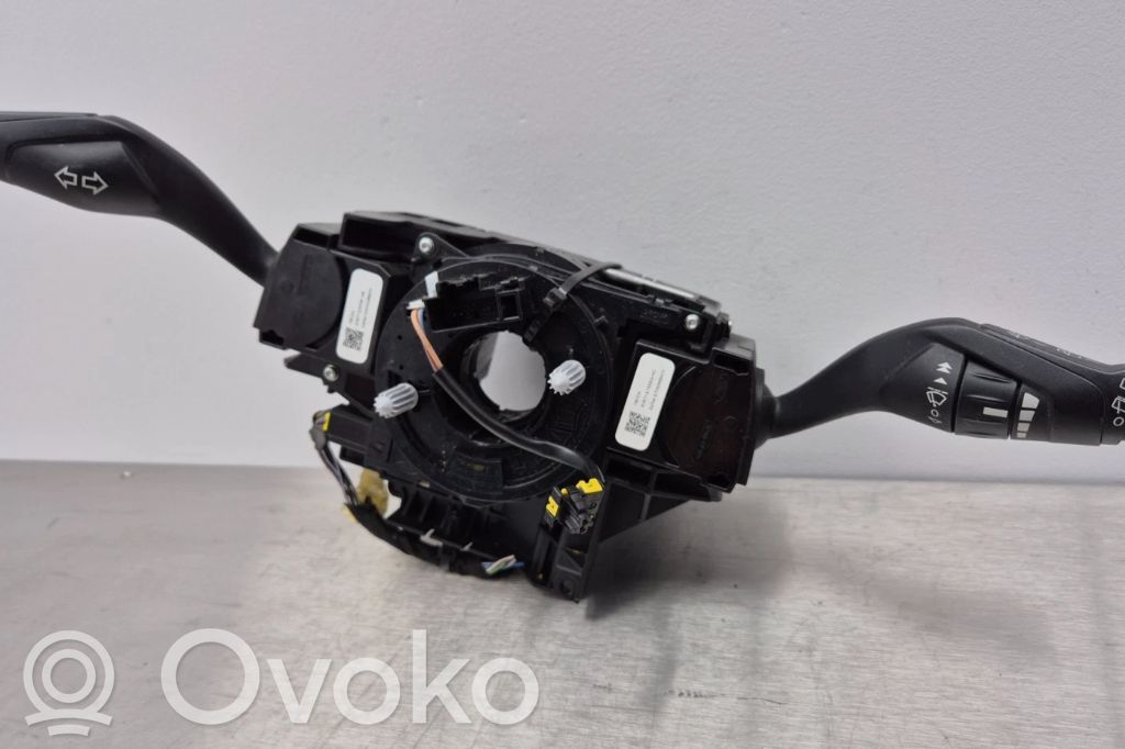 Commodo, commande essuie-glace/phare   BV6T13N064AF,BV6T13N064AF,BV6T13N064AF,AND761002C,AV6T13335AB,AV6T13335AB,AV6T17A553AC,BV6T13N064AF