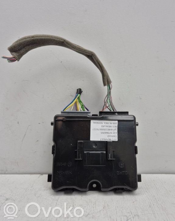 Engine control unit/module   285252940R,5HB01182203,160204
