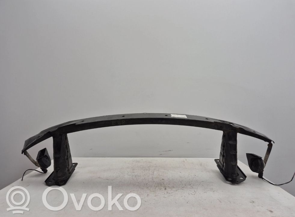 BMW 1 E82 E88 Front bumper cross member 