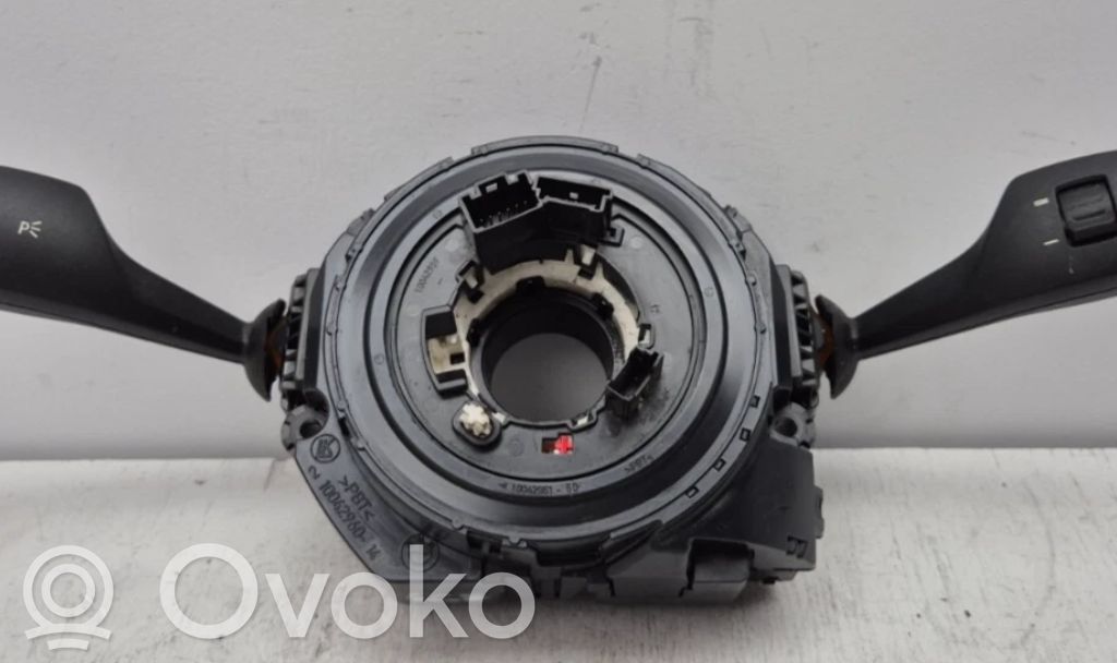 BMW 3 F30 F35 F31 Bloc semnalizator și ștergător parbriz 