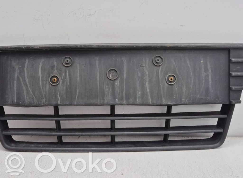 Ford Focus Unteres Gitter dreiteilig vorne 