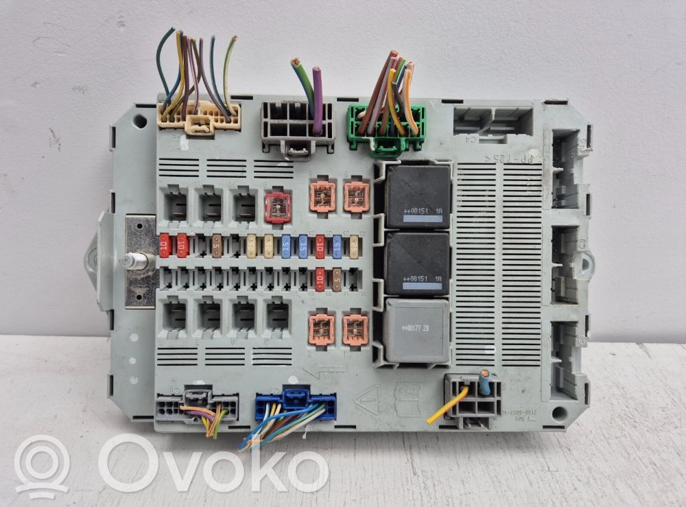 Skrzynka przekaźników   7340955340,7340955340,7340955340,7340955340,8X2T14B476BD,8X2T14C256,8X2T14C256BD