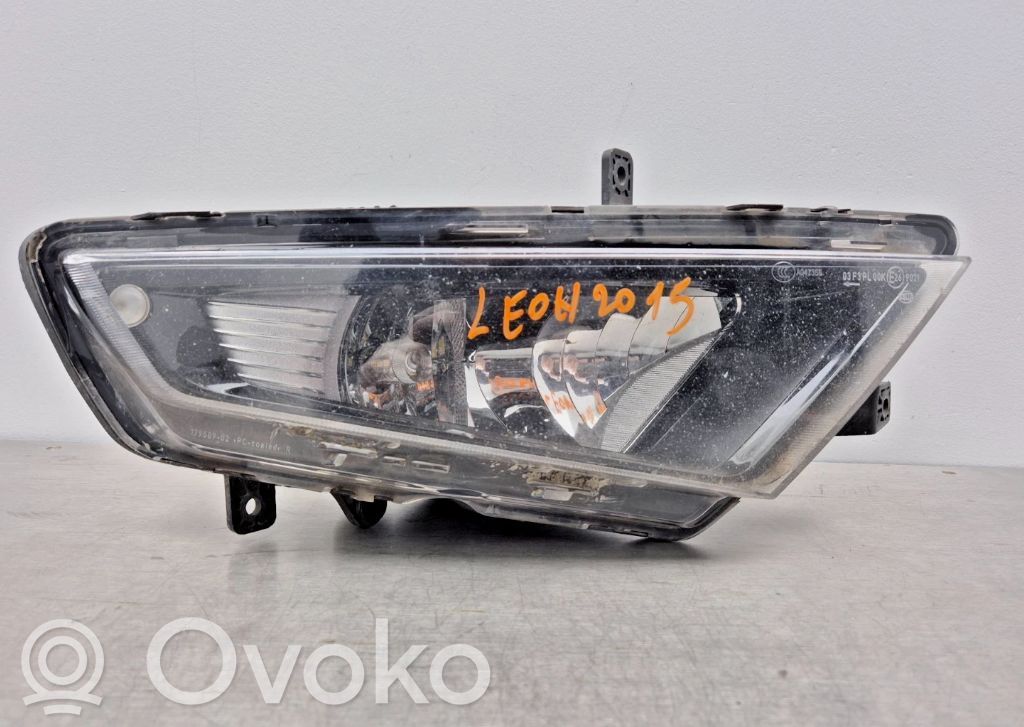 Seat Leon (5F) Front fog light 