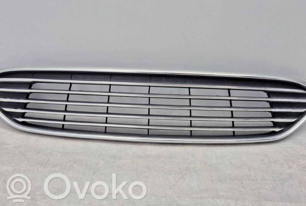 Ford Focus ST Grotelės priekinės 