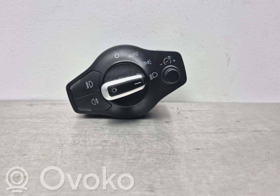 Audi A4 S4 B8 8K Przełącznik świateł 