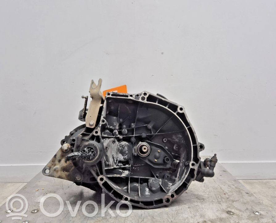 Peugeot Bipper Manual 5 speed gearbox 