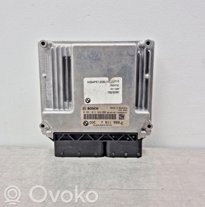 BMW X3 E83 Engine control unit/module 