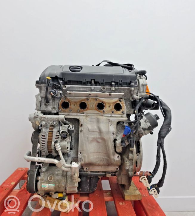 Mini One - Cooper Clubman R55 Двигатель 