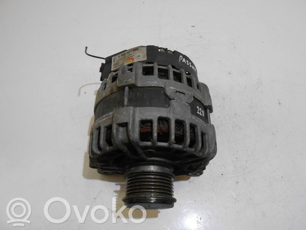 Volkswagen PASSAT B7 Ģenerators 