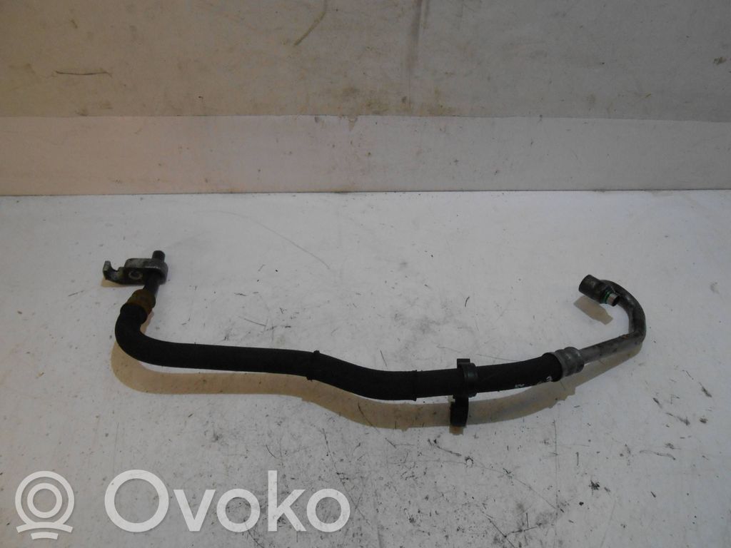BMW 3 E90 E91 Pārnesumkārbas eļļas dzesētāja caurulīte (-es) / šļūtene (-es) 