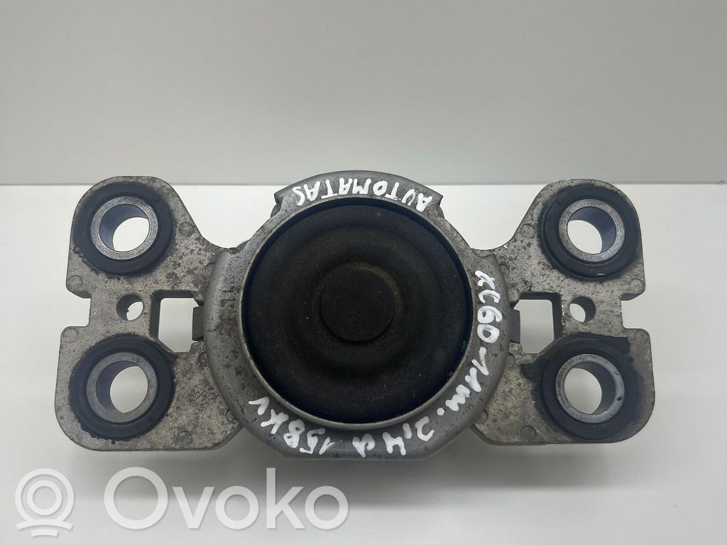 Volvo XC60 Suport tampon motor 